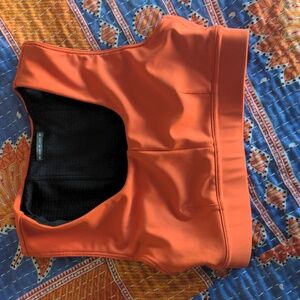 Oiselle Flyout Bra, size 4